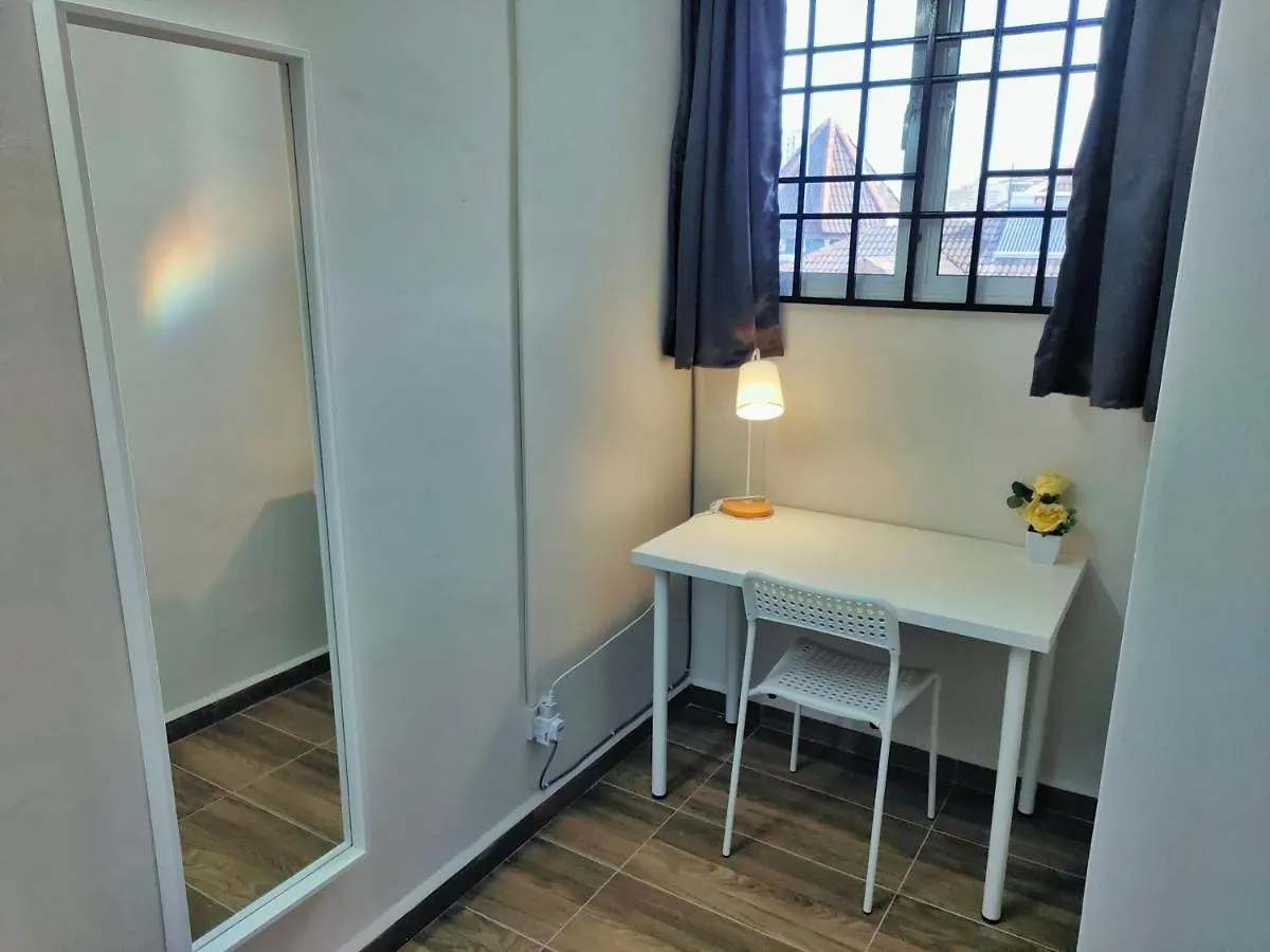 Dom wakacyjny Semi-Detached, Up To 21 Pax, 4 Bedrooms, 3 Bathrooms, 4 Car Parks By Star Home Bayan Lepas Malezja