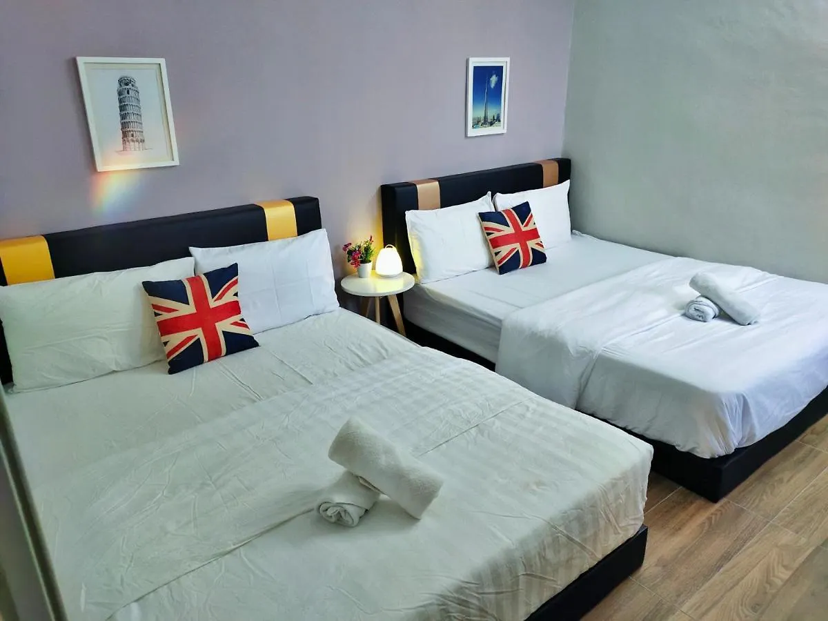 באייאן לפאס Semi-Detached, Up To 21 Pax, 4 Bedrooms, 3 Bathrooms, 4 Car Parks By Star Home באייאן לפאס